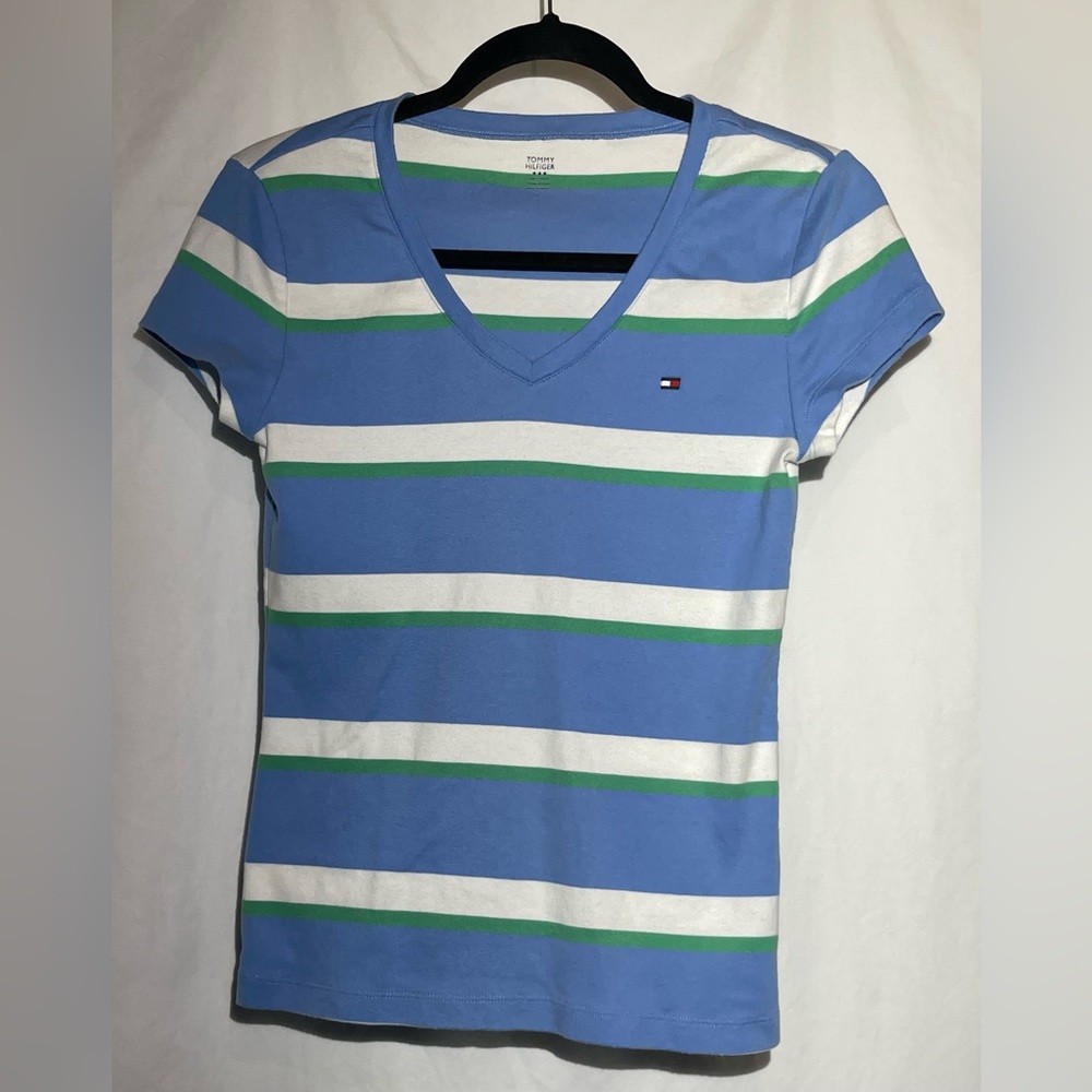 Y2K - Tommy Hilfiger ladies v-neck t-shirt - Blue, green and white stripes Sz M